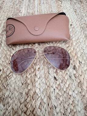 Ray-Ban RB3025 Aviator Large Metal Arista Gold Sunglasses withPink Lenses